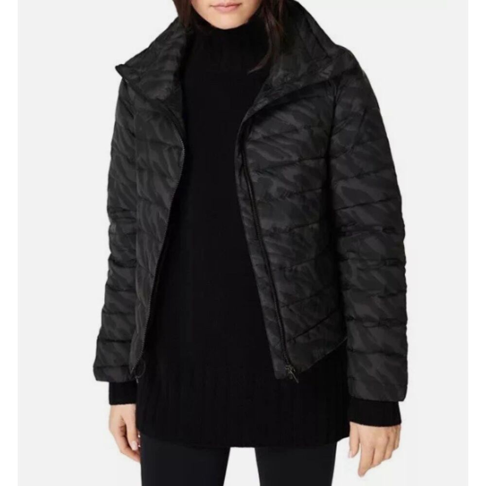 Sweaty Betty Pathfinder Lightweight Packable Jacket Black Zebra Small